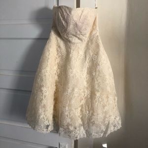 Wedding Dress with Pockets!